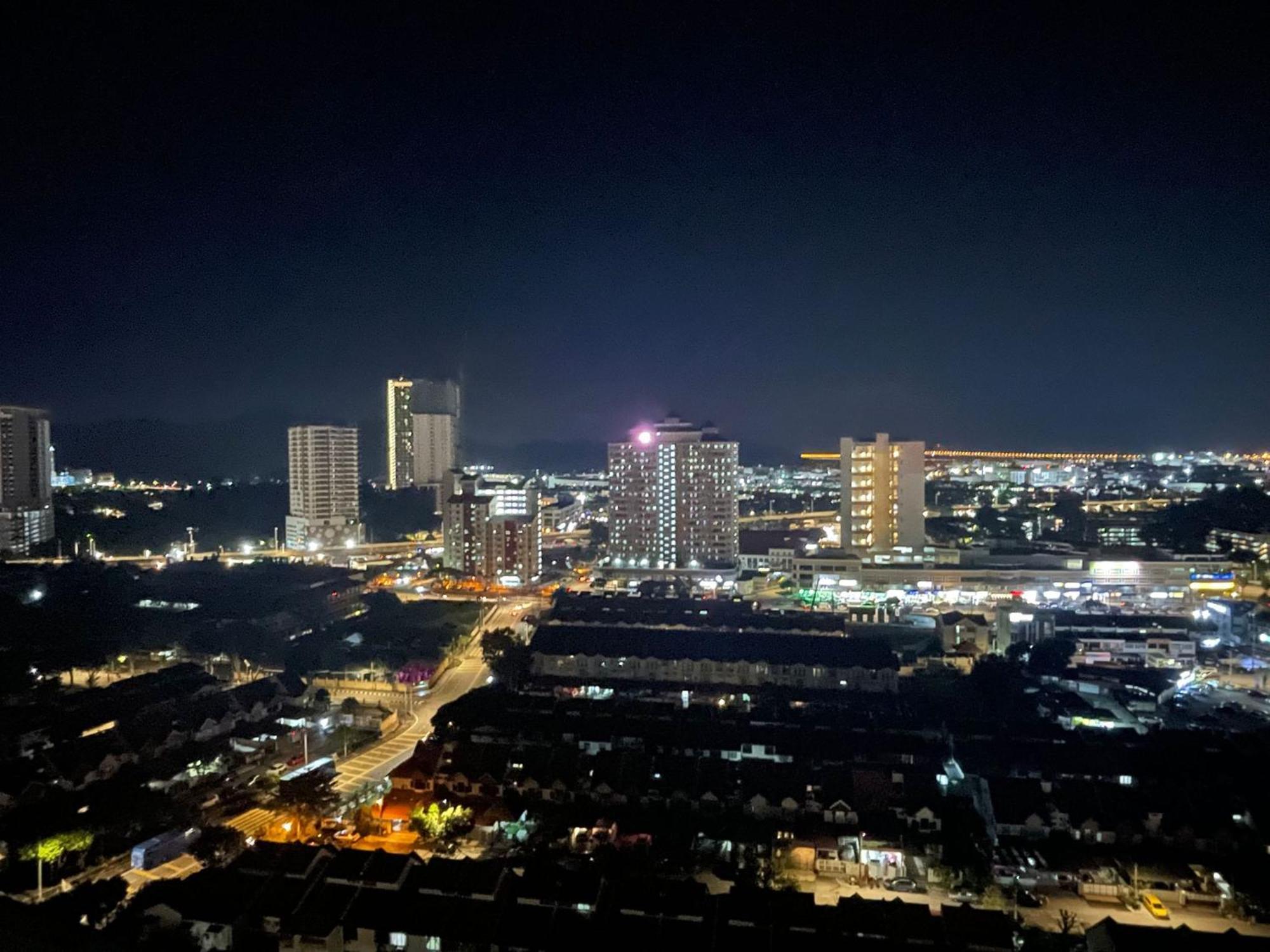 New 6Pax Soho Near Usm & Spice Arena & Airport Apartment Bayan Lepas Exterior foto